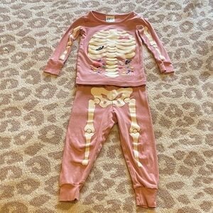 H&M Pink Skeleton Kids Pajama Set HALLOWEEN 2T 2Y